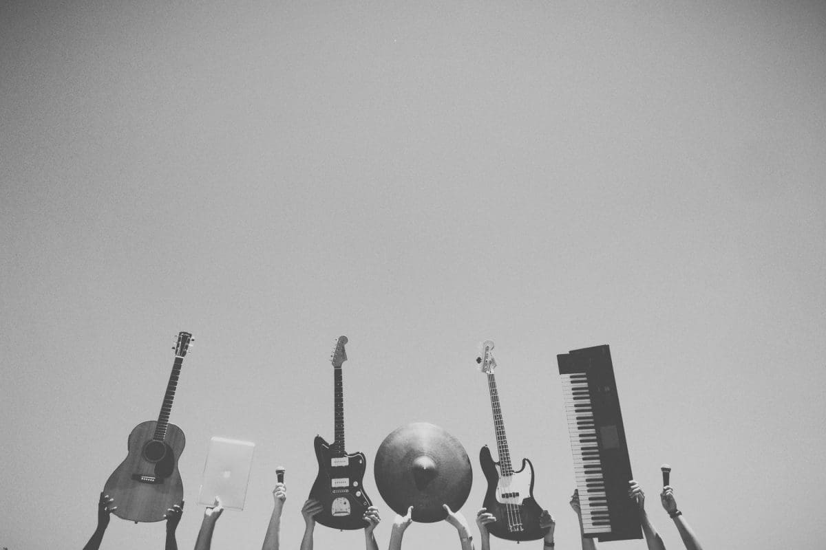 abstract-music-rock-bw