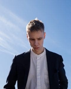 Alt-folk artist Nicky William lands new single 'I Fell In Love With Her' - for Nick Cave fans