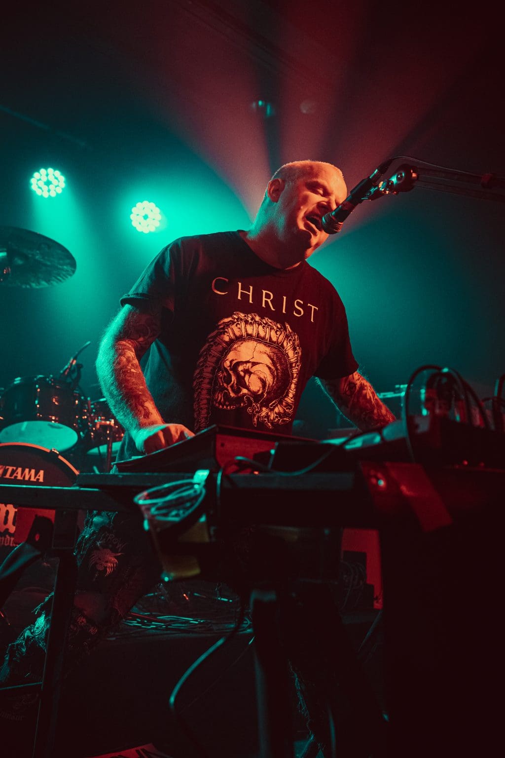 Industrial outfit Schkeuditzer Kreuz releases second full-length album 'No Life Left'