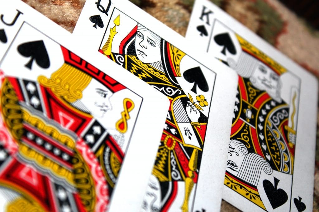 Online Duel: A Comprehensive Comparison of Online Blackjack and Poker